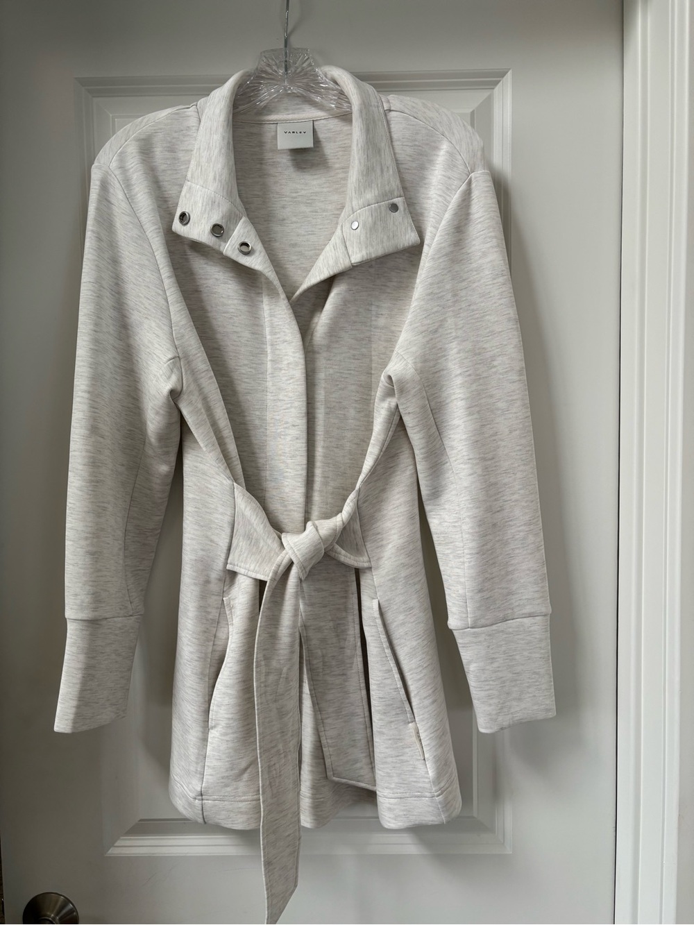 NWOT Varley attached tie blazer